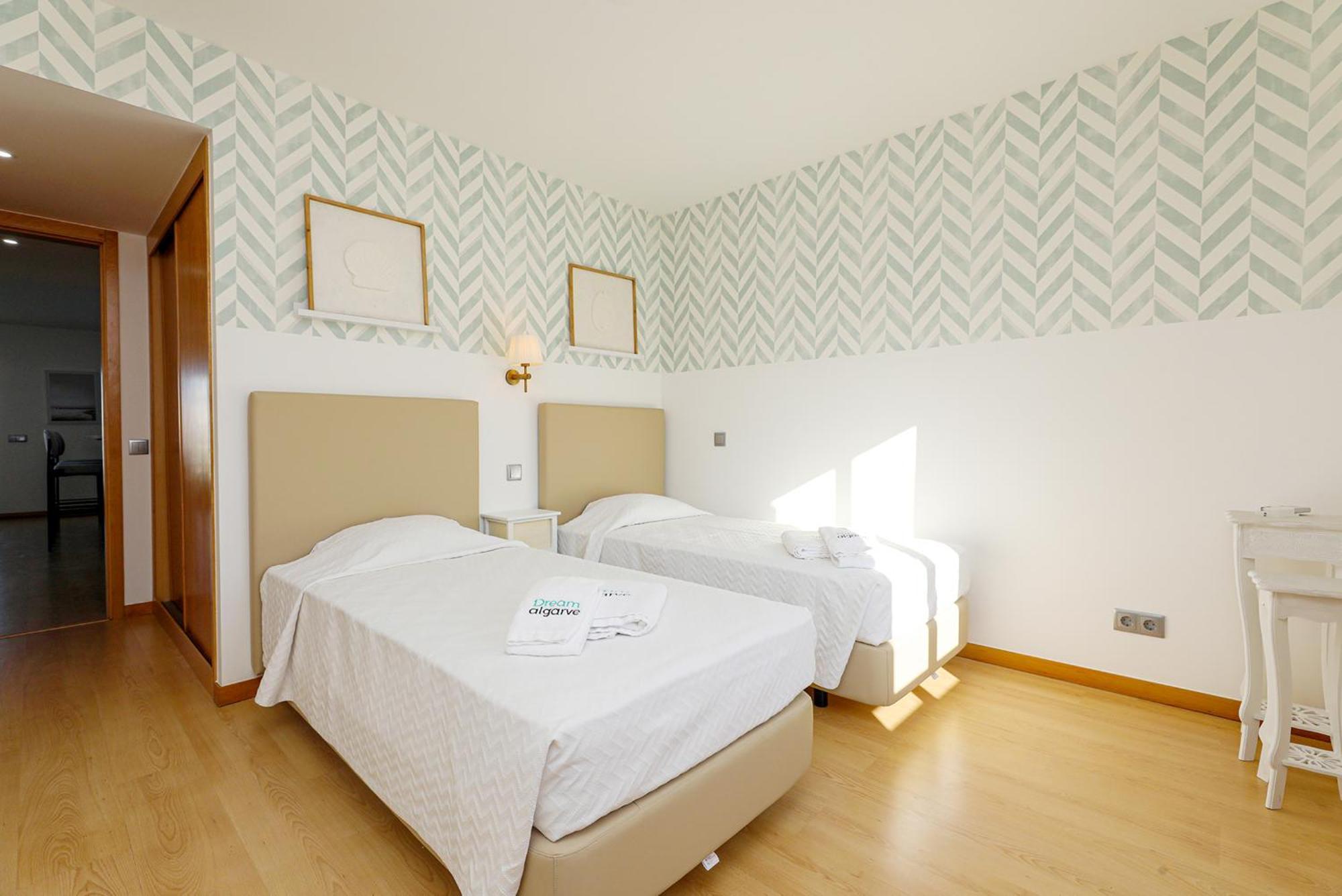 B19 - Marina Bay Apartment ลากอส ภายนอก รูปภาพ