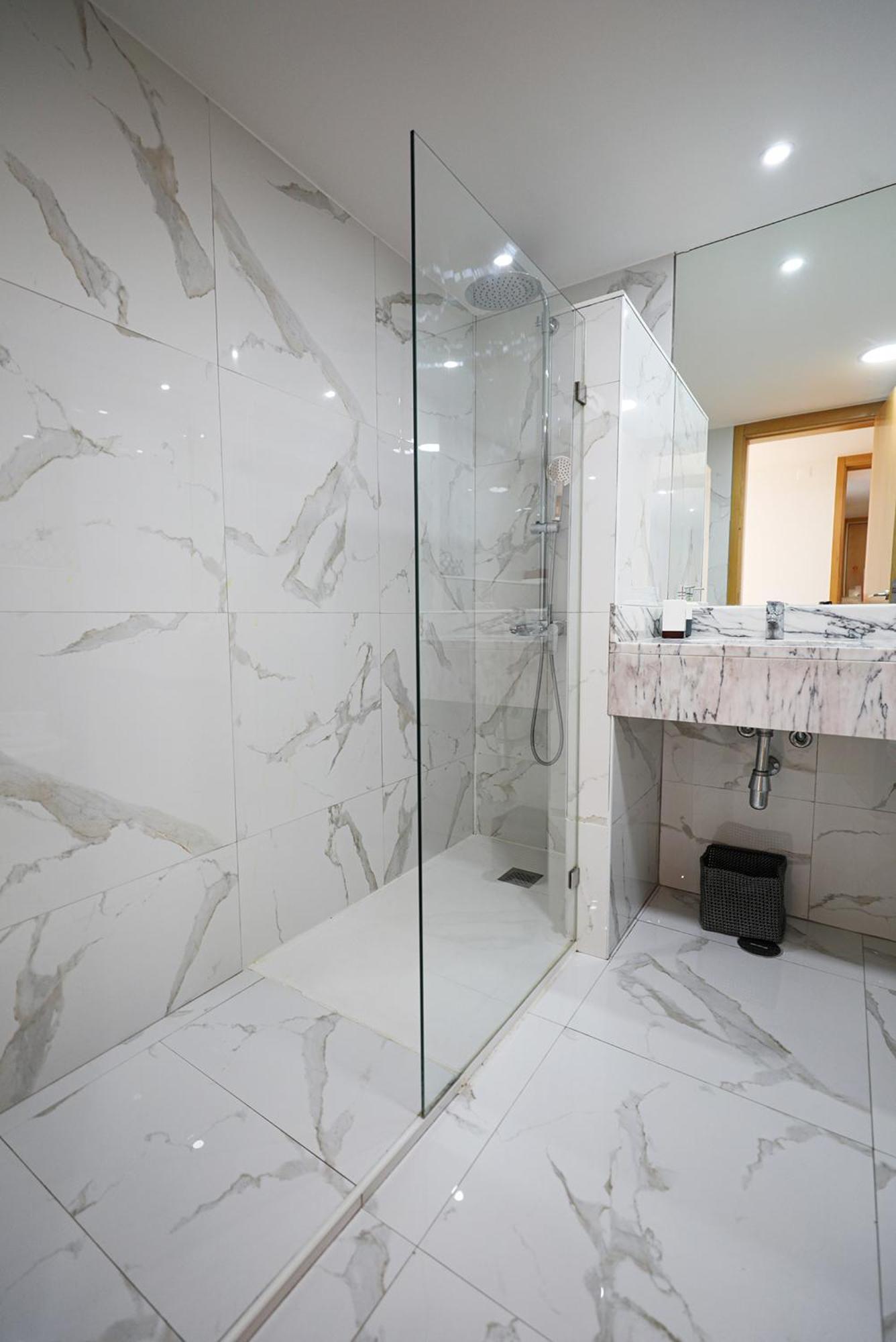 B19 - Marina Bay Apartment ลากอส ภายนอก รูปภาพ